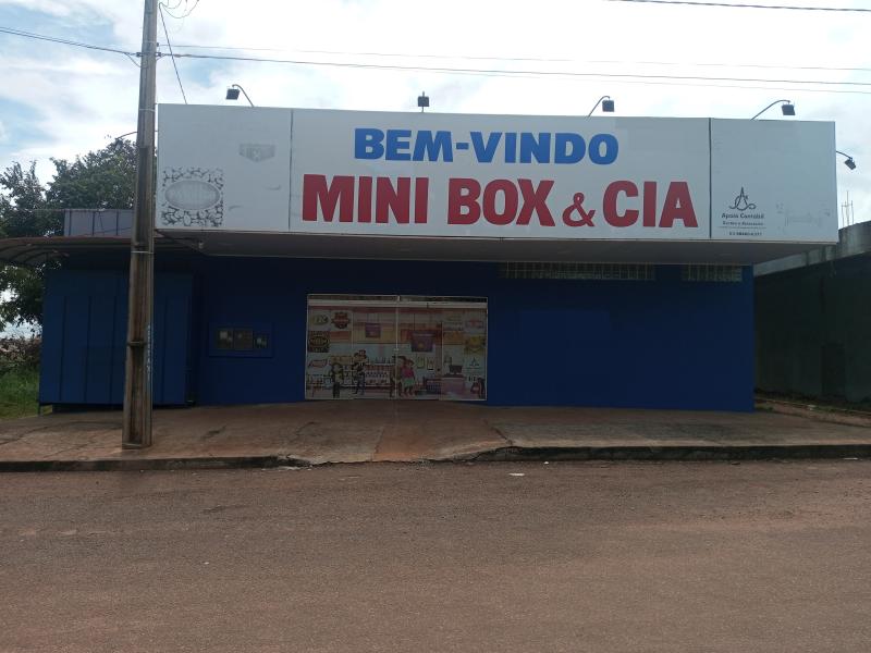 Imóvel Comercial com Residência